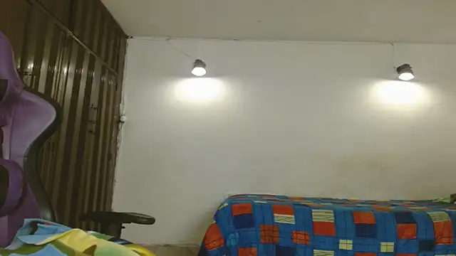 Snapshot of engielphoenis14 chatting on November 23, 2025, 12:53 am engielphoenis14 online show from November 23, 2025, 12:53 am