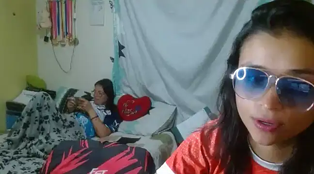 clayre and jill online show from January 29, 2025, 3:33 am