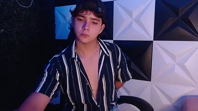 Dani cumboy online show from February 25, 2025, 3:20 am