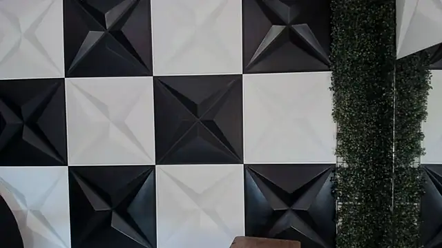 Dani cumboy online show from October 27, 2025, 2:18 pm