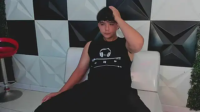 Dani cumboy online show from October 2, 2025, 1:58 pm