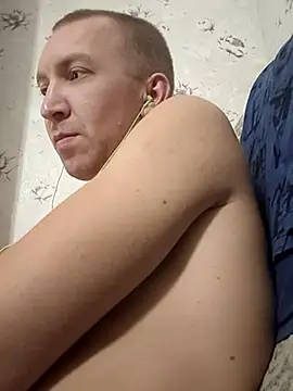 MityaXLoves online show from April 15, 2026, 6:23 pm