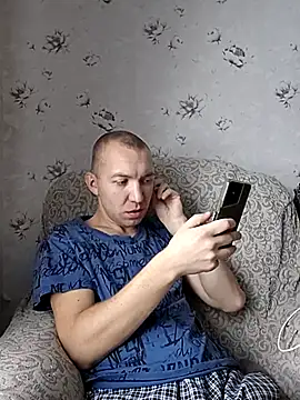 MityaXLoves online show from December 15, 2025, 6:08 am