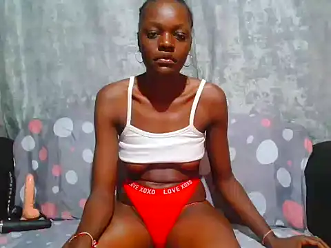 Snapshot of VANESAAMBER23 chatting on July 24, 2026, 12:12 pm VANESAAMBER23 online show from July 24, 2026, 12:12 pm