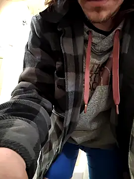 Lilsmokeshow017 online show from April 5, 2026, 1:40 pm