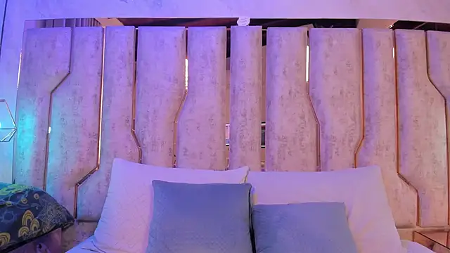 Snapshot of barbara_cambels chatting on February 7, 2026, 7:11 pm barbara cambels online show from February 7, 2026, 7:11 pm