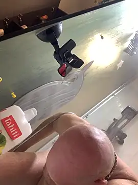 Bigtoyaddict online show from November 1, 2025, 11:26 am