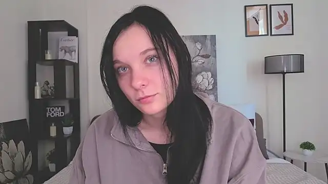 Snapshot of NaokoStifel chatting on July 12, 2026, 1:06 am NaokoStifel online show from July 12, 2026, 1:06 am