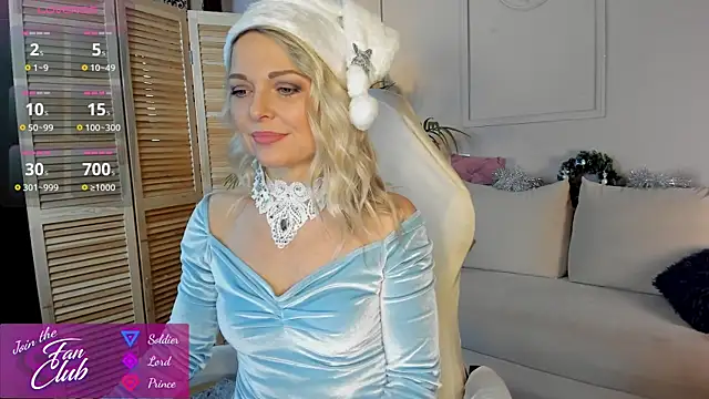 Snapshot of Gloria_Lovely chatting on January 3, 2025, 10:52 am Gloria Lovely online show from January 3, 2025, 10:52 am