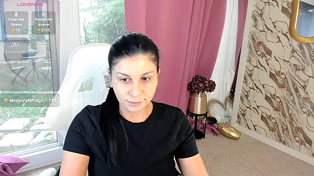 patriciakeys online show from September 29, 2025, 6:42 am