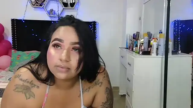 Snapshot of charlotte_077 chatting on March 2, 2026, 5:08 am charlotte 077 online show from March 2, 2026, 5:08 am