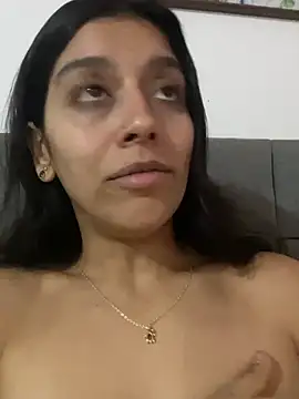 Snapshot of BrittanyDiaz chatting on July 8, 2026, 4:46 am BrittanyDiaz online show from July 8, 2026, 4:46 am