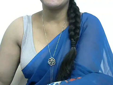 Snapshot of rashmika_reddy chatting on October 27, 2025, 5:03 pm rashmika reddy online show from October 27, 2025, 5:03 pm