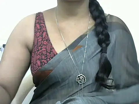 Snapshot of rashmika_reddy chatting on September 26, 2025, 5:25 am rashmika reddy online show from September 26, 2025, 5:25 am