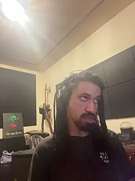 Snapshot of hotcamboy420 chatting on December 17, 2025, 4:50 am hotcamboy420 online show from December 17, 2025, 4:50 am