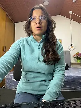 Snapshot of karlamorris_ chatting on February 20, 2026, 1:13 pm karlamorris online show from February 20, 2026, 1:13 pm