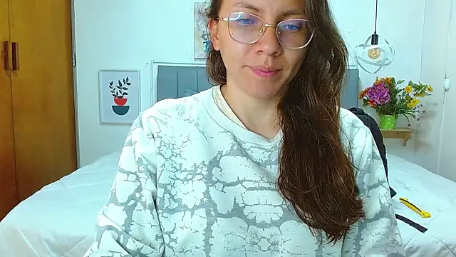 Snapshot of karlamorris_ chatting on December 16, 2025, 1:26 pm karlamorris online show from December 16, 2025, 1:26 pm