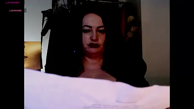 NannaGlossa online show from November 16, 2025, 1:38 pm