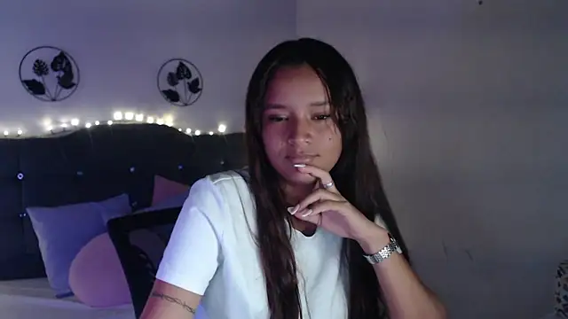 Snapshot of mia_sweetdc chatting on January 9, 2025, 9:16 pm mia sweetdc online show from January 9, 2025, 9:16 pm