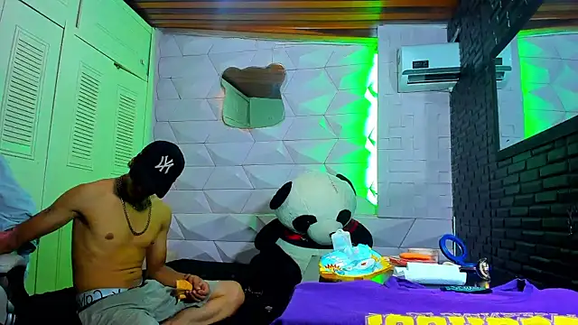 Ashley James online show from October 15, 2025, 9:45 pm