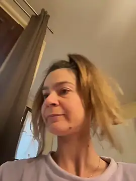 Snapshot of sexy_blondegirl chatting on January 19, 2026, 11:03 am sexy blondegirl online show from January 19, 2026, 11:03 am