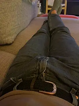 Mysteriousman83 online show from January 17, 2025, 11:51 pm