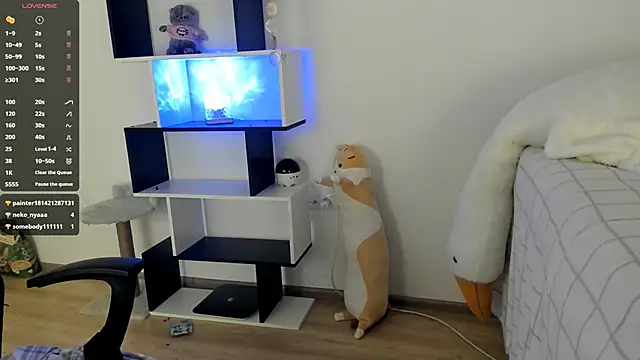 crystal lilith online show from March 19, 2025, 8:23 am