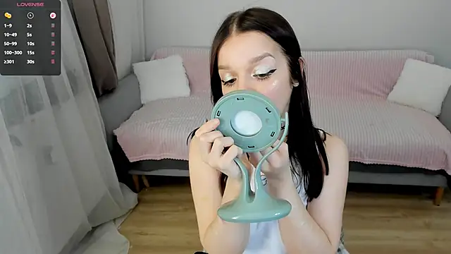 Snapshot of crystal_lilith chatting on April 12, 2026, 1:09 am crystal lilith online show from April 12, 2026, 1:09 am