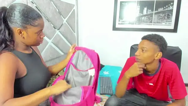 EvaxEmma online show from February 7, 2026, 1:52 pm