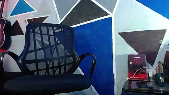 MagnusFrost online show from December 18, 2025, 9:40 pm