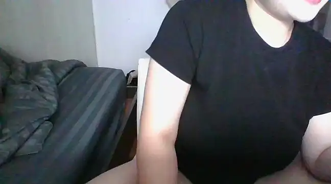 iamMalixxx online show from March 2, 2025, 12:25 pm