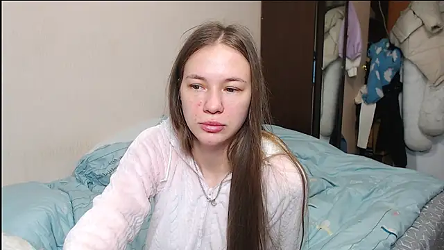 Snapshot of leila_bambi_ chatting on February 12, 2025, 4:11 pm leila bambi online show from February 12, 2025, 4:11 pm