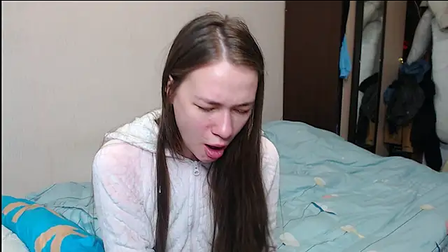 Snapshot of leila_bambi_ chatting on February 17, 2025, 7:12 pm leila bambi online show from February 17, 2025, 7:12 pm