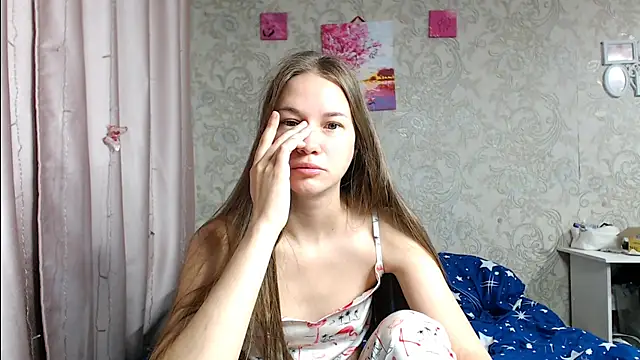 Snapshot of leila_bambi_ chatting on October 2, 2025, 8:01 pm leila bambi online show from October 2, 2025, 8:01 pm