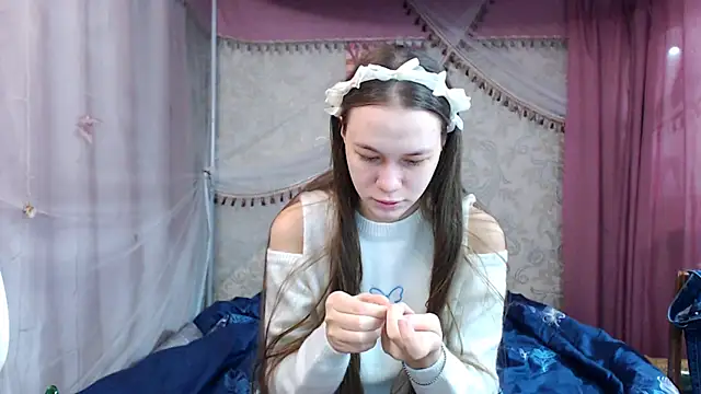 Snapshot of leila_bambi_ chatting on February 5, 2026, 10:16 pm leila bambi online show from February 5, 2026, 10:16 pm