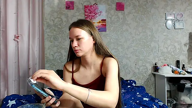 Snapshot of leila_bambi_ chatting on October 8, 2025, 8:16 am leila bambi online show from October 8, 2025, 8:16 am