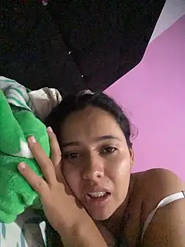 Snapshot of juliana_0796 chatting on June 14, 2026, 7:04 pm juliana 0796 online show from June 14, 2026, 7:04 pm