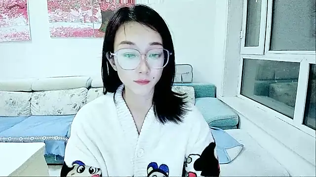 Snapshot of NIAN-er chatting on November 6, 2025, 1:48 pm NIAN-er online show from November 6, 2025, 1:48 pm