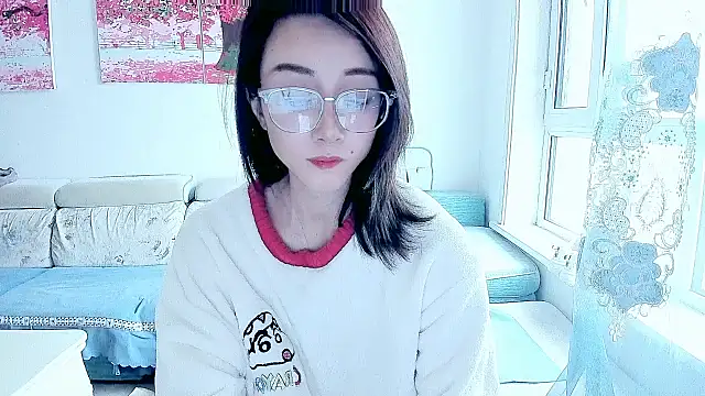 Snapshot of NIAN-er chatting on November 10, 2025, 10:20 am NIAN-er online show from November 10, 2025, 10:20 am