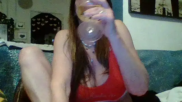 gildamilf online show from February 22, 2026, 6:42 pm