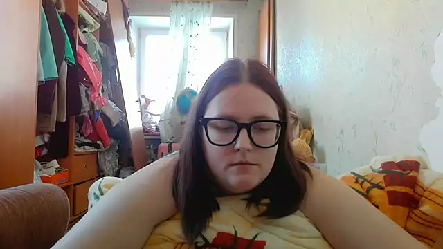 Snapshot of DesireMelissa chatting on February 17, 2026, 7:05 am DesireMelissa online show from February 17, 2026, 7:05 am