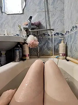 Snapshot of DesireMelissa chatting on January 7, 2026, 8:19 am DesireMelissa online show from January 7, 2026, 8:19 am