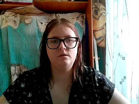 DesireMelissa online show from April 12, 2026, 6:05 am