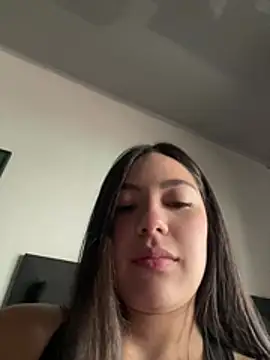 Latina vanessa online show from February 23, 2026, 1:12 pm