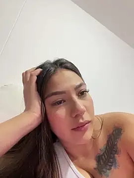 Latina vanessa online show from February 5, 2026, 2:40 am