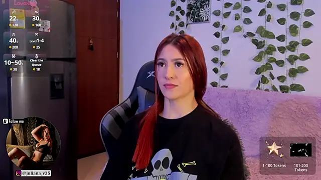 Snapshot of Amypond__ chatting on February 12, 2025, 9:01 pm Amypond online show from February 12, 2025, 9:01 pm