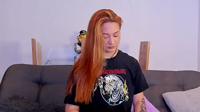 Snapshot of Amypond__ chatting on July 17, 2026, 3:31 pm Amypond online show from July 17, 2026, 3:31 pm