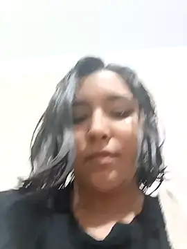 Snapshot of Zetrionn chatting on February 25, 2025, 2:58 am Zetrionn online show from February 25, 2025, 2:58 am