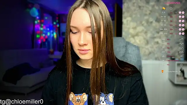 ChloeMillerMeow online show from January 19, 2025, 4:25 pm