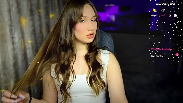 ChloeMillerMeow online show from September 12, 2025, 6:29 pm